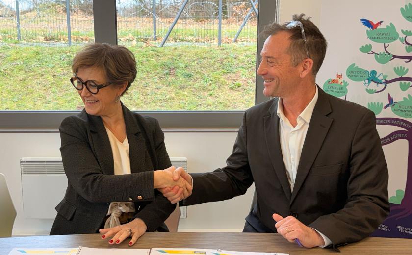 Madame et présidente de la Creuse et le Directeur général Okantis